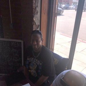 Meet your Posher, Sean